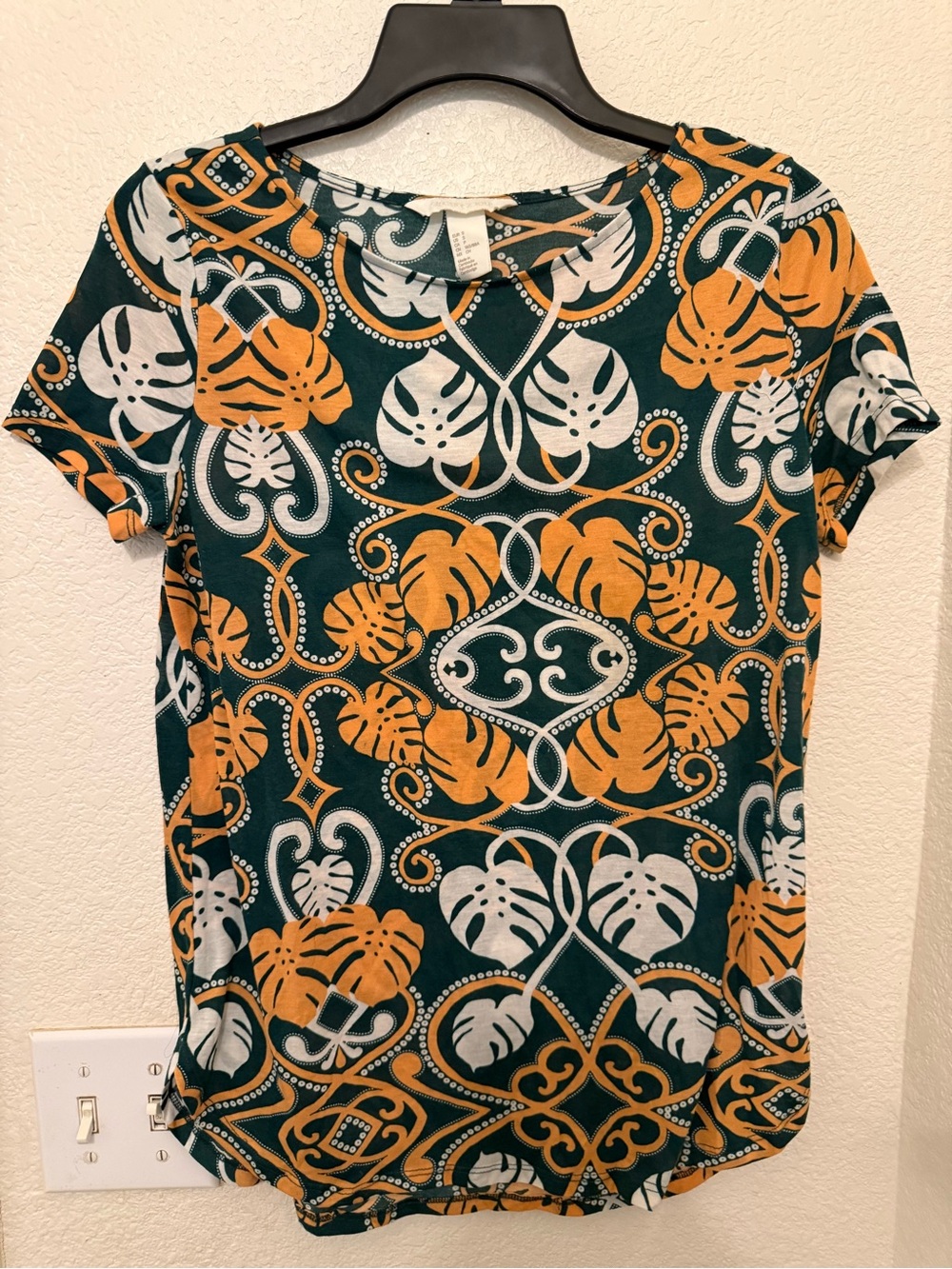 H&M Green Short Sleeve Tee with Mustard & White Leaf Print